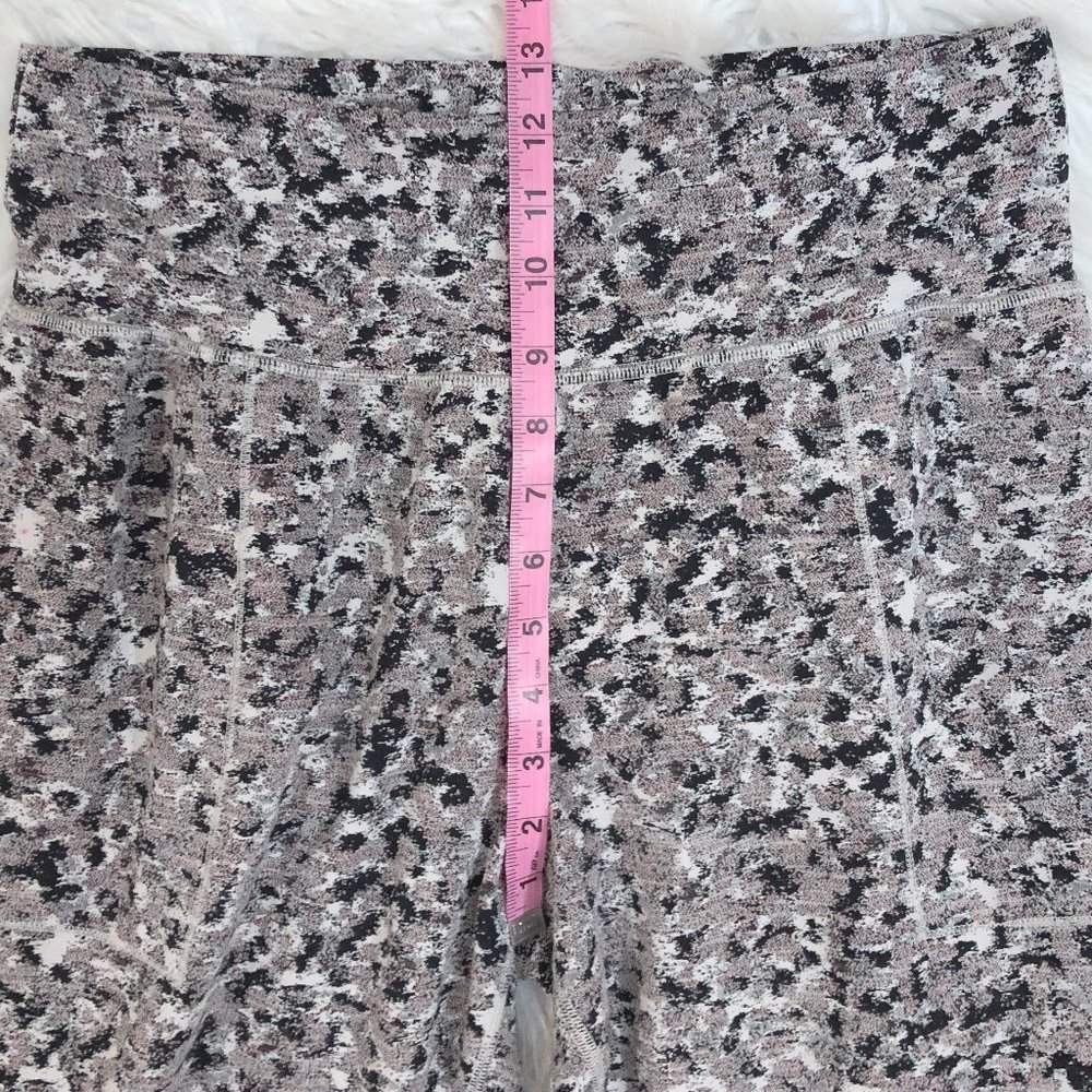 ATHLETA Salutation Textured Jogger in Meadow Decadent Chocolate L - Picture 4 of 15